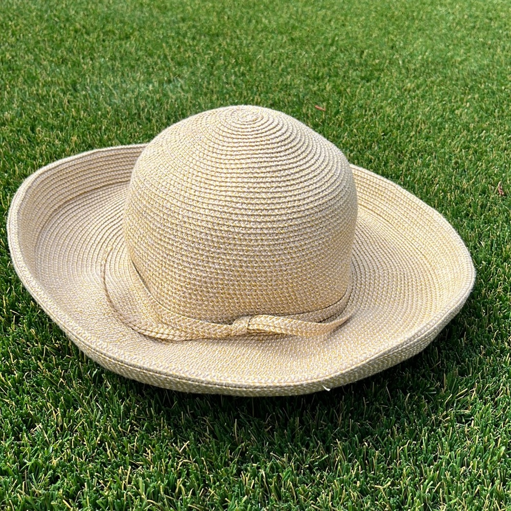 Sun ☀️ Day Afternoon Woven sun hat tan/beige